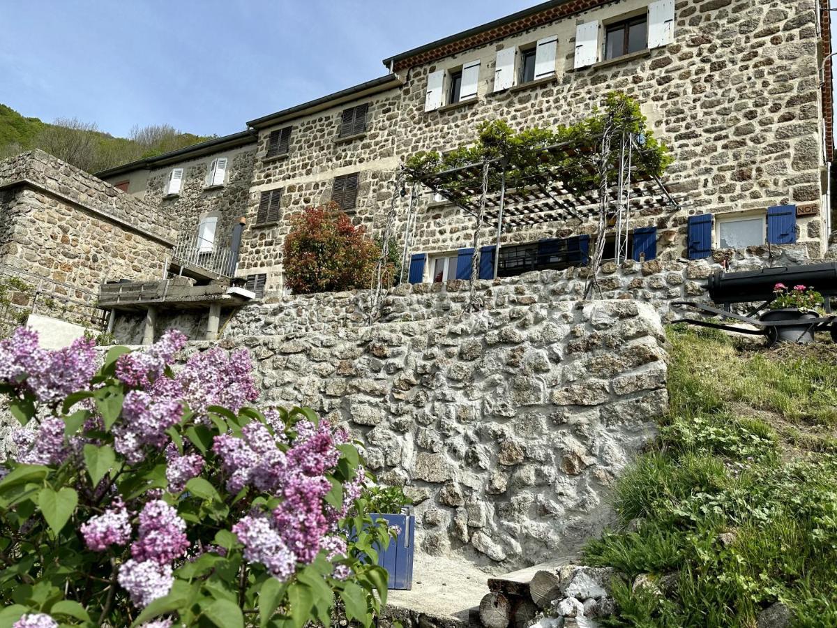 Gite De Noe Au Ray-Pic Pereyres Εξωτερικό φωτογραφία